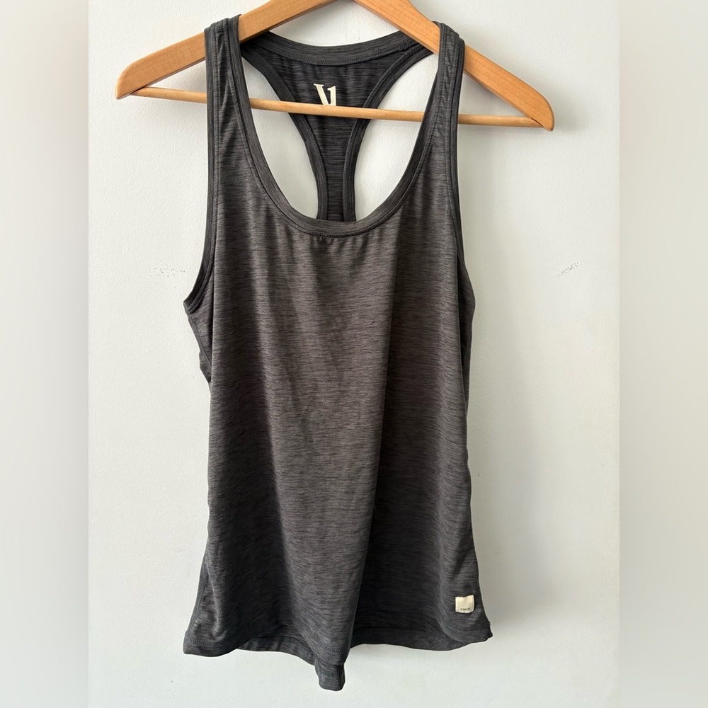 Vuori Racerback Tank